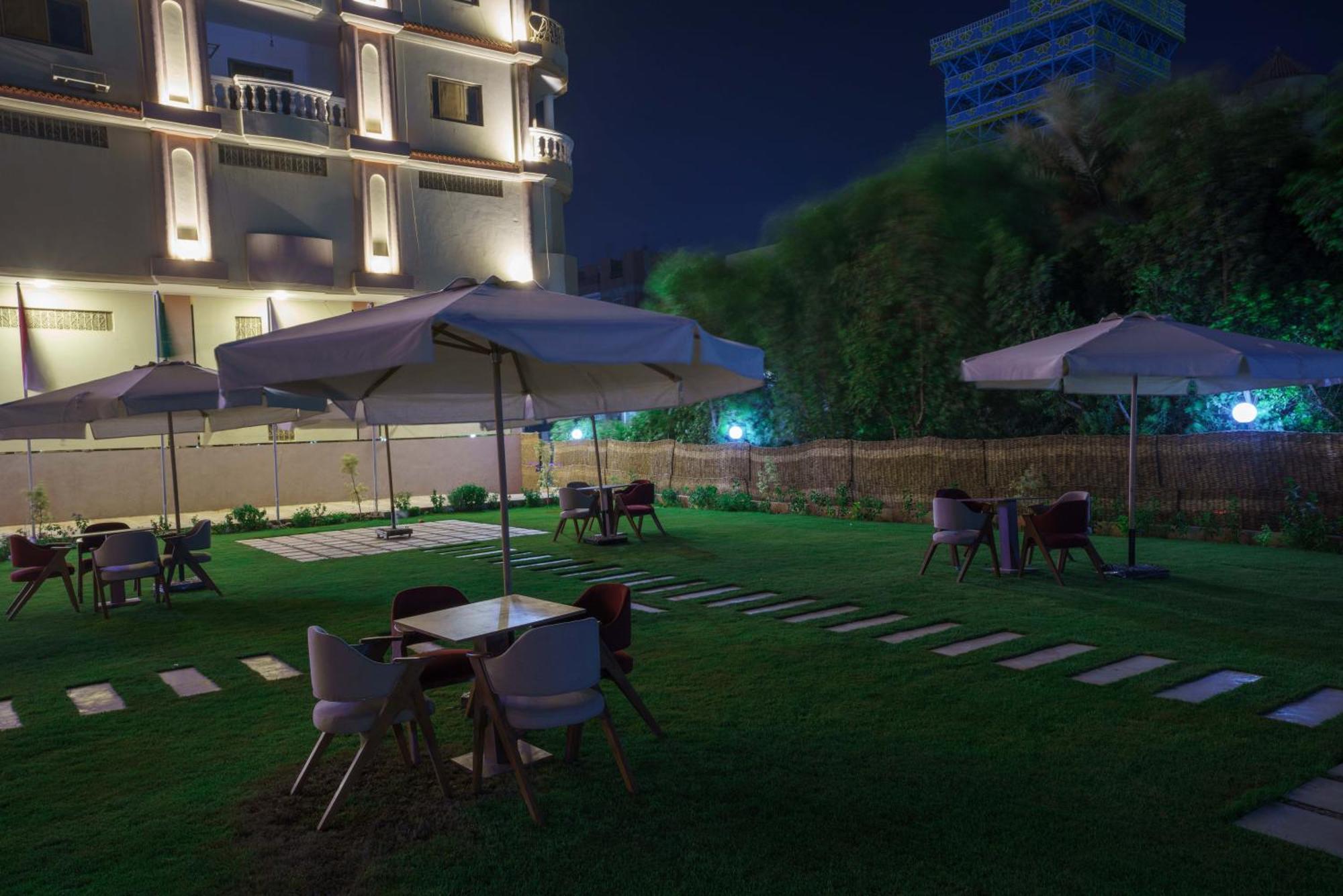 Pyramids Sunshine View Hotel Kafret el-Gabal Exterior foto