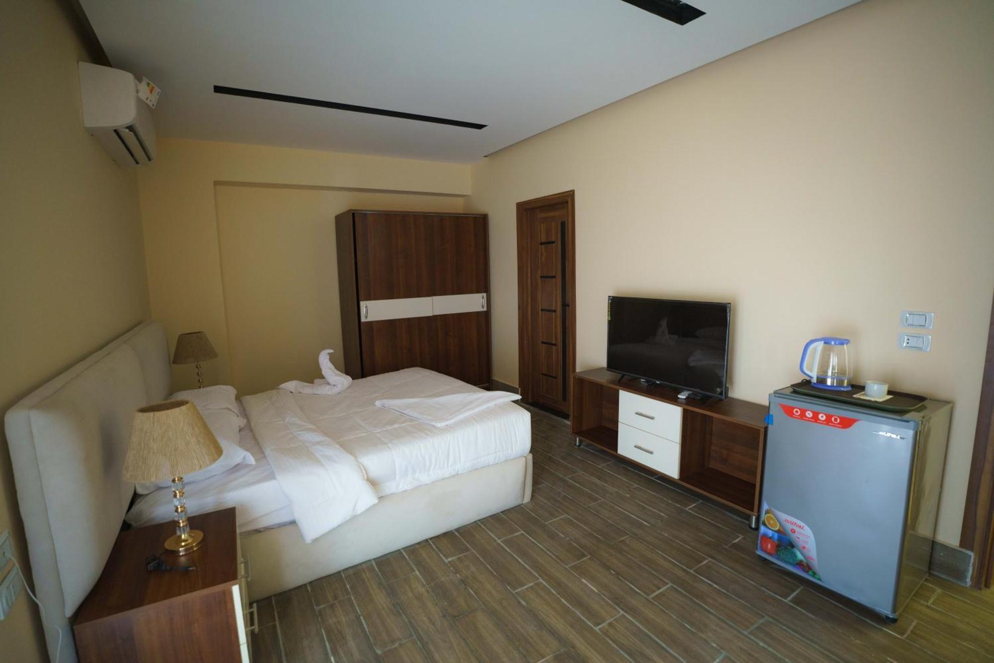 Pyramids Sunshine View Hotel Kafret el-Gabal Exterior foto